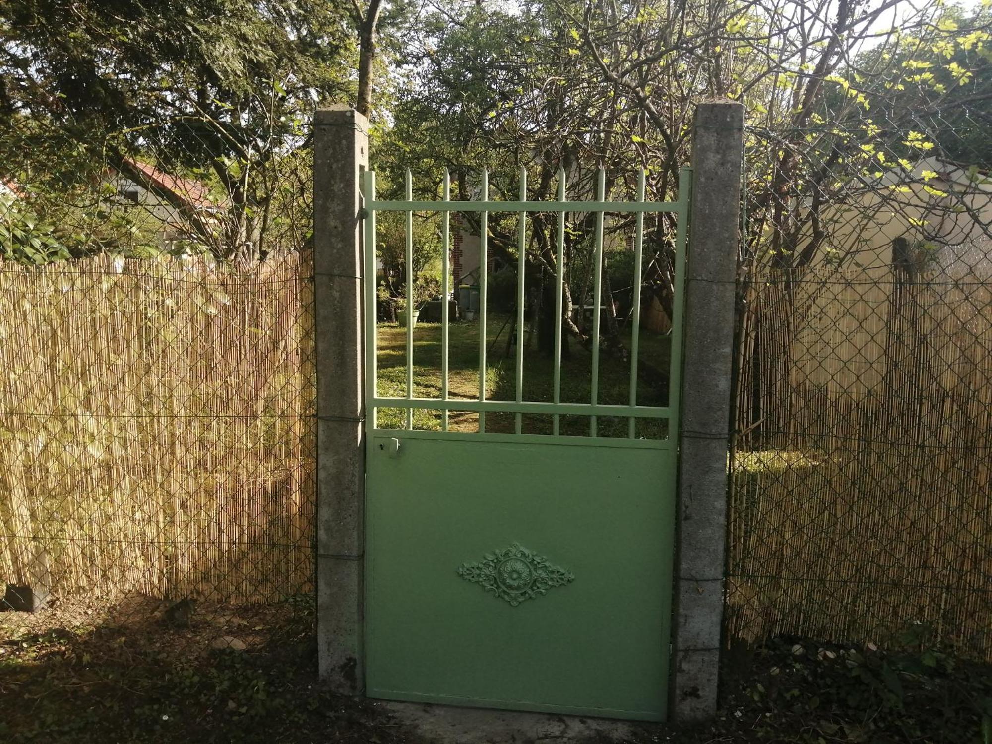 Maison " Bouton D'Or" Au Bord De L'Eau, A 10 Mn De Tours , Meuble Classe Une Etoile Saint-Avertin Exterior photo